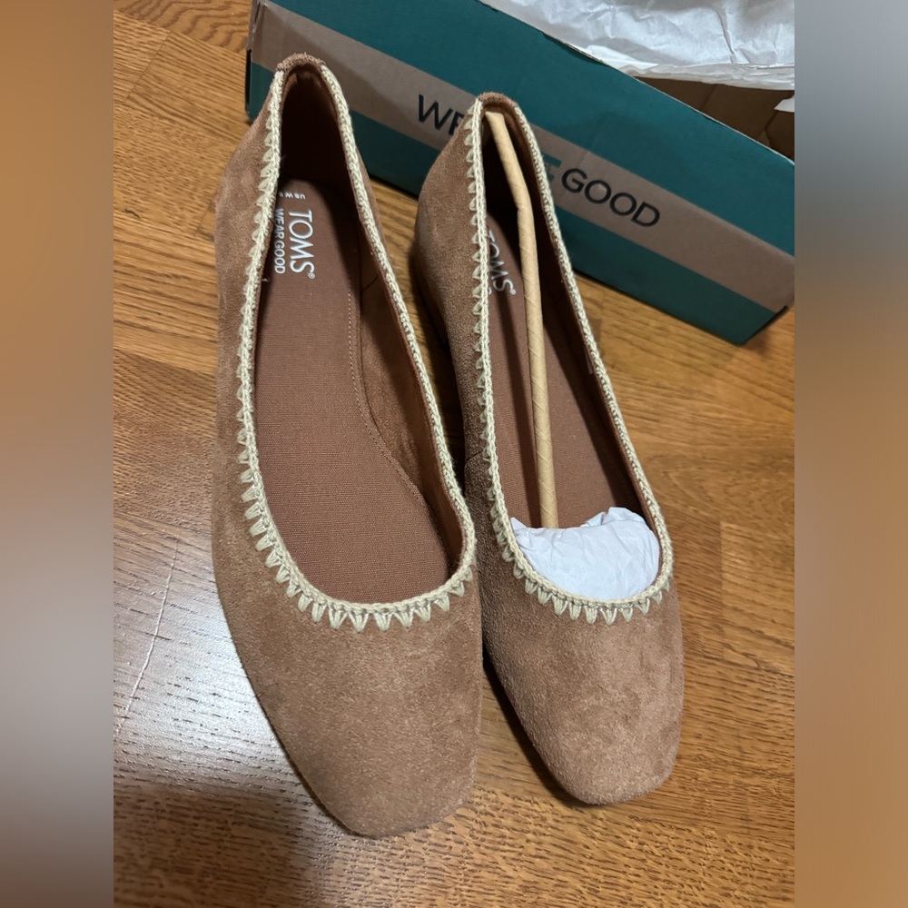 Toms Brown Suede Flats